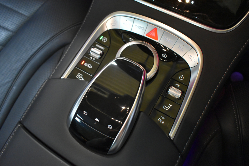 メルセデスベンツ Sクラス S560ﾛﾝｸﾞ AMGﾗｲﾝ ﾚｰﾀﾞｰP ｼｮｰﾌｧｰPKG 後期型 MEｺﾈ 右H 469馬力 ﾊﾟﾉﾗﾏSR ﾋｰﾀｰｸｰﾗｰ革 ﾃﾞｨｽﾄﾛ AMGｴｱﾛ19AW 後席ﾓﾆﾀｰ ｷｰGO ﾌﾞﾙﾒ HUD 地ﾃﾞｼﾞ360ｶﾒﾗ 2年保証