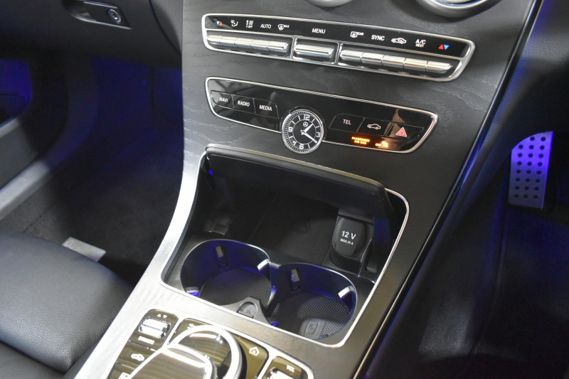 メルセデスベンツ Cクラス C200 4MATIC AVG AMGﾗｲﾝ ﾚｻﾞｰｴｸｽｸﾙｰｼﾌﾞP ﾚｰﾀﾞｰｾｰﾌﾃｨP 後期 4WD 革 ﾌﾞﾙﾒｽﾀｰS HUD ｴｱﾊﾞﾗﾝｽP 液晶ﾒｰﾀｰ ﾌｯﾄﾄﾗﾝｸ AMGｴｱﾛ18AW ﾃﾞｨｽﾄﾛ ﾌﾞﾗｲﾝﾄﾞS ﾚｰﾝｷｰﾌﾟ ﾅﾋﾞTV Bｶﾒﾗ ｷｰﾚｽｺﾞｰ 2年保証