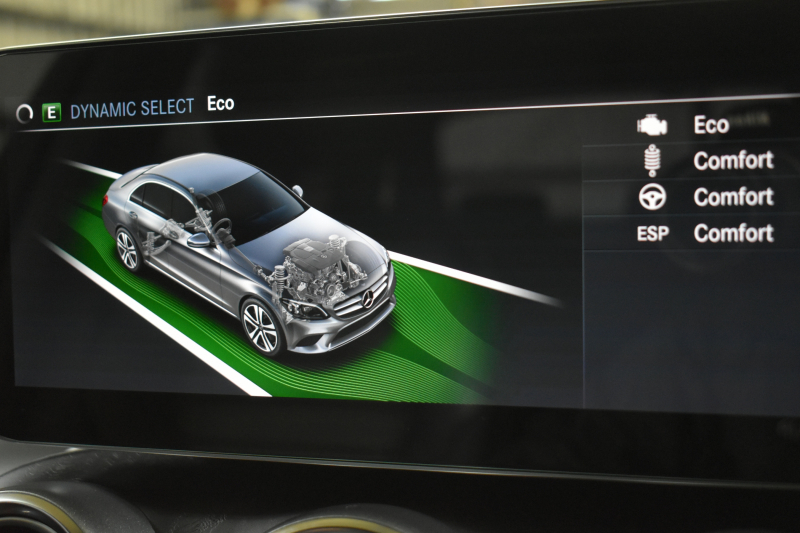 メルセデスベンツ Cクラス C200 4MATIC AVG AMGﾗｲﾝ ﾚｻﾞｰｴｸｽｸﾙｰｼﾌﾞP ﾚｰﾀﾞｰｾｰﾌﾃｨP 後期 4WD 革 ﾌﾞﾙﾒｽﾀｰS HUD ｴｱﾊﾞﾗﾝｽP 液晶ﾒｰﾀｰ ﾌｯﾄﾄﾗﾝｸ AMGｴｱﾛ18AW ﾃﾞｨｽﾄﾛ ﾌﾞﾗｲﾝﾄﾞS ﾚｰﾝｷｰﾌﾟ ﾅﾋﾞTV Bｶﾒﾗ ｷｰﾚｽｺﾞｰ 2年保証