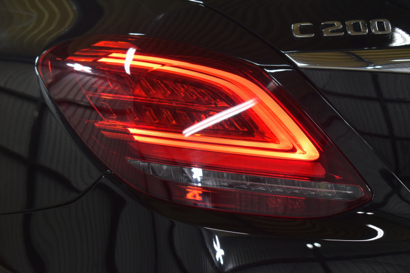 メルセデスベンツ Cクラス C200 4MATIC AVG AMGﾗｲﾝ ﾚｻﾞｰｴｸｽｸﾙｰｼﾌﾞP ﾚｰﾀﾞｰｾｰﾌﾃｨP 後期 4WD 革 ﾌﾞﾙﾒｽﾀｰS HUD ｴｱﾊﾞﾗﾝｽP 液晶ﾒｰﾀｰ ﾌｯﾄﾄﾗﾝｸ AMGｴｱﾛ18AW ﾃﾞｨｽﾄﾛ ﾌﾞﾗｲﾝﾄﾞS ﾚｰﾝｷｰﾌﾟ ﾅﾋﾞTV Bｶﾒﾗ ｷｰﾚｽｺﾞｰ 2年保証