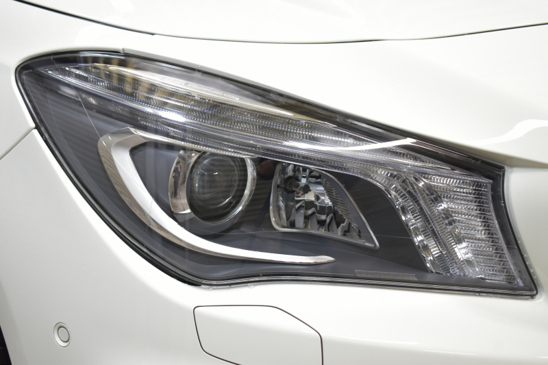 AMG CLAクラス CLA45 4ﾏﾁｯｸ ﾚｰﾀﾞｰｾｰﾌﾃｨP 高出力ｴﾝｼﾞﾝ360馬力 ﾊﾟﾉﾗﾏｻﾝﾙｰﾌ ﾋｰﾀｰ黒革 ﾃﾞｨｽﾄﾛﾆｯｸﾌﾟﾗｽ ﾌﾞﾗｲﾝﾄﾞｽﾎﾟｯﾄ AMGｴｱﾛ18AW ｷｰﾚｽGO 地ﾃﾞｼﾞ ﾊﾞｯｸｶﾒﾗ ﾊﾟｰｸﾄﾛﾆｯｸ 2年保証