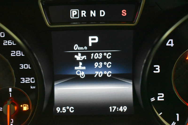 AMG CLAクラス CLA45 4ﾏﾁｯｸ ﾚｰﾀﾞｰｾｰﾌﾃｨP 高出力ｴﾝｼﾞﾝ360馬力 ﾊﾟﾉﾗﾏｻﾝﾙｰﾌ ﾋｰﾀｰ黒革 ﾃﾞｨｽﾄﾛﾆｯｸﾌﾟﾗｽ ﾌﾞﾗｲﾝﾄﾞｽﾎﾟｯﾄ AMGｴｱﾛ18AW ｷｰﾚｽGO 地ﾃﾞｼﾞ ﾊﾞｯｸｶﾒﾗ ﾊﾟｰｸﾄﾛﾆｯｸ 2年保証