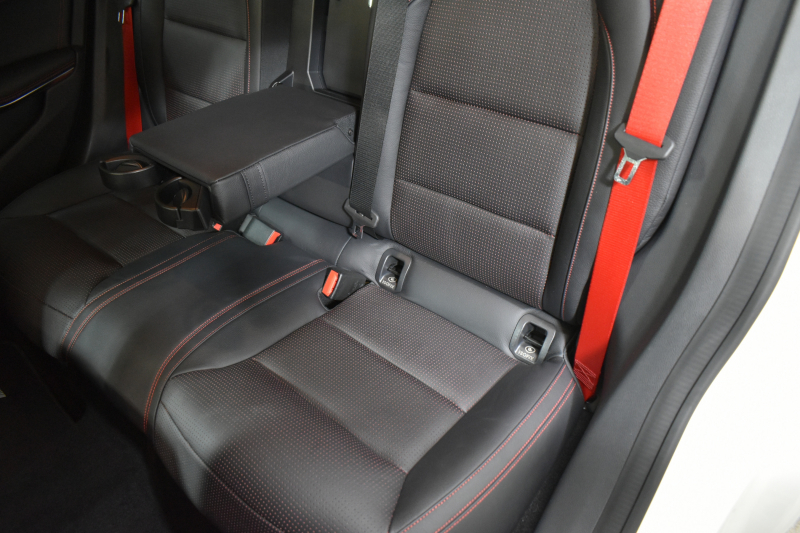 AMG CLAクラス CLA45 4ﾏﾁｯｸ ﾚｰﾀﾞｰｾｰﾌﾃｨP 高出力ｴﾝｼﾞﾝ360馬力 ﾊﾟﾉﾗﾏｻﾝﾙｰﾌ ﾋｰﾀｰ黒革 ﾃﾞｨｽﾄﾛﾆｯｸﾌﾟﾗｽ ﾌﾞﾗｲﾝﾄﾞｽﾎﾟｯﾄ AMGｴｱﾛ18AW ｷｰﾚｽGO 地ﾃﾞｼﾞ ﾊﾞｯｸｶﾒﾗ ﾊﾟｰｸﾄﾛﾆｯｸ 2年保証