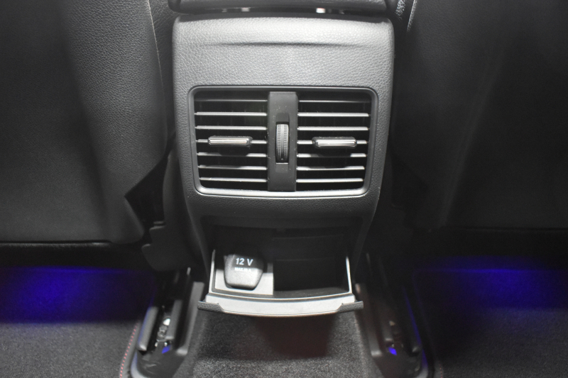 AMG CLAクラス CLA45 4ﾏﾁｯｸ ﾚｰﾀﾞｰｾｰﾌﾃｨP 高出力ｴﾝｼﾞﾝ360馬力 ﾊﾟﾉﾗﾏｻﾝﾙｰﾌ ﾋｰﾀｰ黒革 ﾃﾞｨｽﾄﾛﾆｯｸﾌﾟﾗｽ ﾌﾞﾗｲﾝﾄﾞｽﾎﾟｯﾄ AMGｴｱﾛ18AW ｷｰﾚｽGO 地ﾃﾞｼﾞ ﾊﾞｯｸｶﾒﾗ ﾊﾟｰｸﾄﾛﾆｯｸ 2年保証