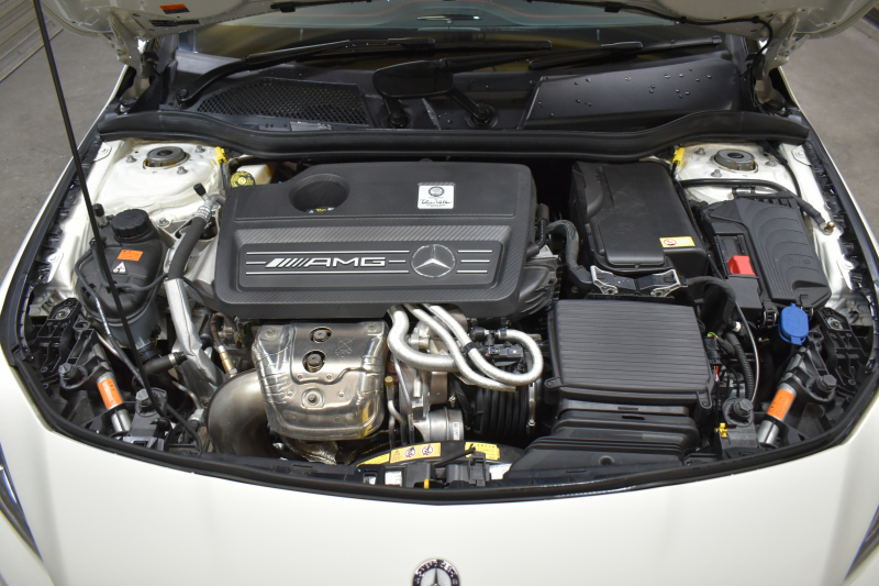 AMG CLAクラス CLA45 4ﾏﾁｯｸ ﾚｰﾀﾞｰｾｰﾌﾃｨP 高出力ｴﾝｼﾞﾝ360馬力 ﾊﾟﾉﾗﾏｻﾝﾙｰﾌ ﾋｰﾀｰ黒革 ﾃﾞｨｽﾄﾛﾆｯｸﾌﾟﾗｽ ﾌﾞﾗｲﾝﾄﾞｽﾎﾟｯﾄ AMGｴｱﾛ18AW ｷｰﾚｽGO 地ﾃﾞｼﾞ ﾊﾞｯｸｶﾒﾗ ﾊﾟｰｸﾄﾛﾆｯｸ 2年保証