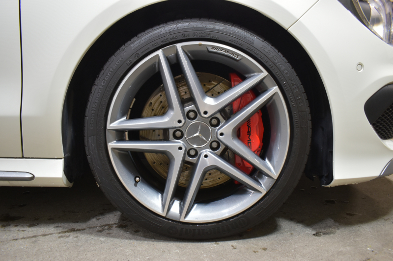 AMG CLAクラス CLA45 4ﾏﾁｯｸ ﾚｰﾀﾞｰｾｰﾌﾃｨP 高出力ｴﾝｼﾞﾝ360馬力 ﾊﾟﾉﾗﾏｻﾝﾙｰﾌ ﾋｰﾀｰ黒革 ﾃﾞｨｽﾄﾛﾆｯｸﾌﾟﾗｽ ﾌﾞﾗｲﾝﾄﾞｽﾎﾟｯﾄ AMGｴｱﾛ18AW ｷｰﾚｽGO 地ﾃﾞｼﾞ ﾊﾞｯｸｶﾒﾗ ﾊﾟｰｸﾄﾛﾆｯｸ 2年保証