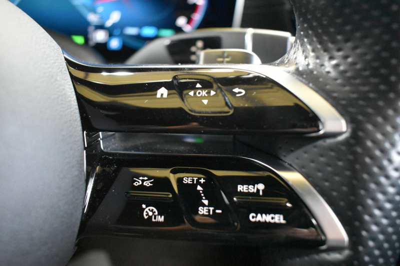 メルセデスベンツ Eクラス E200 ｽﾎﾟｰﾂ BSG搭載 ｴｸｽｸﾙｰｼﾌﾞP AMGﾗｲﾝｲﾝﾃﾘｱP ﾚｰﾀﾞｰｾｰﾌﾃｨP 後期型 革 ﾌﾞﾙﾒｽﾀｰ HUD ｴｱﾊﾞﾗﾝｽP ﾊﾟﾜｰﾄﾗﾝｸ AMGｴｱﾛ19AW MBUXARﾅﾋﾞTV 360ｶﾒﾗ ﾜｲﾔﾚｽﾁｬｰｼﾞ ﾃﾞｨｽﾄﾛ ﾌﾞﾗｲﾝﾄﾞS ﾚｰﾝｷｰﾌﾟ 2年保証