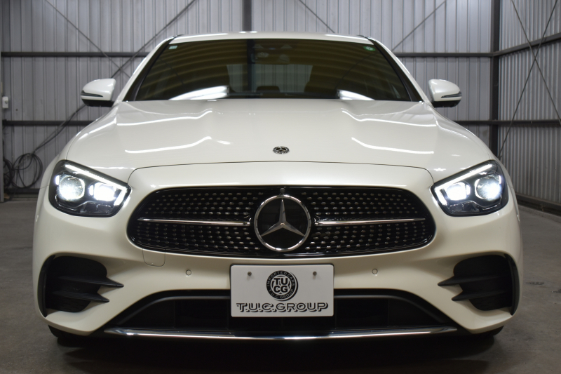 メルセデスベンツ Eクラス E200 ｽﾎﾟｰﾂ BSG搭載 ｴｸｽｸﾙｰｼﾌﾞP AMGﾗｲﾝｲﾝﾃﾘｱP ﾚｰﾀﾞｰｾｰﾌﾃｨP 後期型 革 ﾌﾞﾙﾒｽﾀｰ HUD ｴｱﾊﾞﾗﾝｽP ﾊﾟﾜｰﾄﾗﾝｸ AMGｴｱﾛ19AW MBUXARﾅﾋﾞTV 360ｶﾒﾗ ﾜｲﾔﾚｽﾁｬｰｼﾞ ﾃﾞｨｽﾄﾛ ﾌﾞﾗｲﾝﾄﾞS ﾚｰﾝｷｰﾌﾟ 2年保証