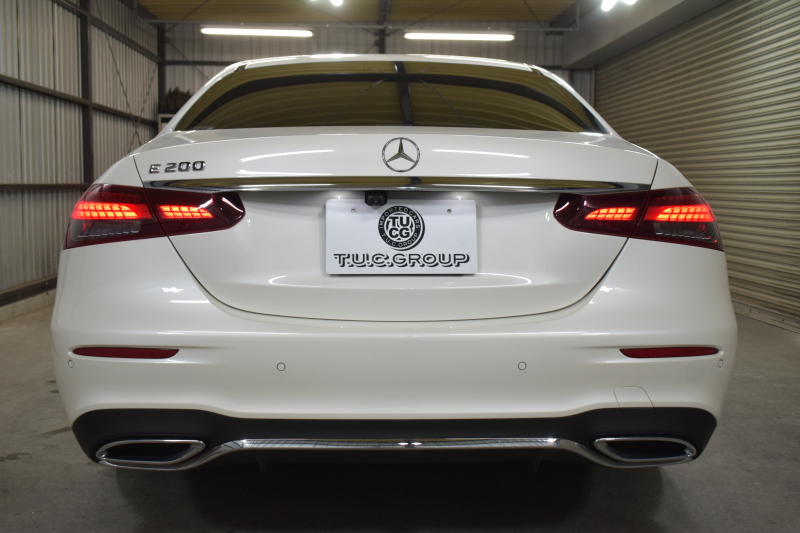 メルセデスベンツ Eクラス E200 ｽﾎﾟｰﾂ BSG搭載 ｴｸｽｸﾙｰｼﾌﾞP AMGﾗｲﾝｲﾝﾃﾘｱP ﾚｰﾀﾞｰｾｰﾌﾃｨP 後期型 革 ﾌﾞﾙﾒｽﾀｰ HUD ｴｱﾊﾞﾗﾝｽP ﾊﾟﾜｰﾄﾗﾝｸ AMGｴｱﾛ19AW MBUXARﾅﾋﾞTV 360ｶﾒﾗ ﾜｲﾔﾚｽﾁｬｰｼﾞ ﾃﾞｨｽﾄﾛ ﾌﾞﾗｲﾝﾄﾞS ﾚｰﾝｷｰﾌﾟ 2年保証