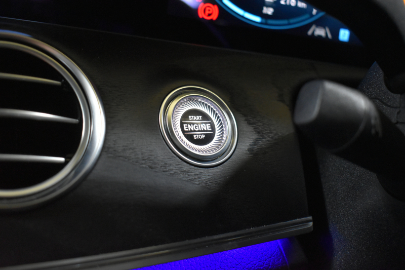 メルセデスベンツ Eクラス E200 ｽﾎﾟｰﾂ BSG搭載 ｴｸｽｸﾙｰｼﾌﾞP AMGﾗｲﾝｲﾝﾃﾘｱP ﾚｰﾀﾞｰｾｰﾌﾃｨP 後期型 革 ﾌﾞﾙﾒｽﾀｰ HUD ｴｱﾊﾞﾗﾝｽP ﾊﾟﾜｰﾄﾗﾝｸ AMGｴｱﾛ19AW MBUXARﾅﾋﾞTV 360ｶﾒﾗ ﾜｲﾔﾚｽﾁｬｰｼﾞ ﾃﾞｨｽﾄﾛ ﾌﾞﾗｲﾝﾄﾞS ﾚｰﾝｷｰﾌﾟ 2年保証