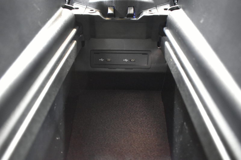 メルセデスベンツ Eクラス E200 ｽﾎﾟｰﾂ BSG搭載 ｴｸｽｸﾙｰｼﾌﾞP AMGﾗｲﾝｲﾝﾃﾘｱP ﾚｰﾀﾞｰｾｰﾌﾃｨP 後期型 革 ﾌﾞﾙﾒｽﾀｰ HUD ｴｱﾊﾞﾗﾝｽP ﾊﾟﾜｰﾄﾗﾝｸ AMGｴｱﾛ19AW MBUXARﾅﾋﾞTV 360ｶﾒﾗ ﾜｲﾔﾚｽﾁｬｰｼﾞ ﾃﾞｨｽﾄﾛ ﾌﾞﾗｲﾝﾄﾞS ﾚｰﾝｷｰﾌﾟ 2年保証