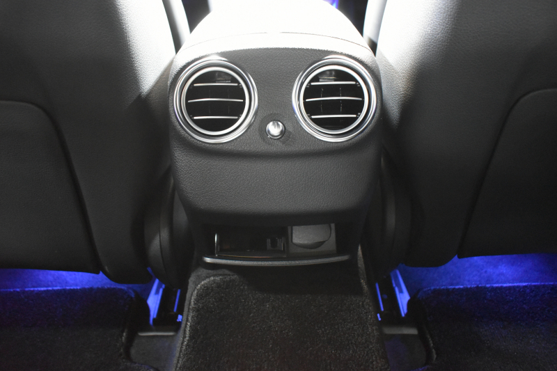 メルセデスベンツ Eクラス E200 ｽﾎﾟｰﾂ BSG搭載 ｴｸｽｸﾙｰｼﾌﾞP AMGﾗｲﾝｲﾝﾃﾘｱP ﾚｰﾀﾞｰｾｰﾌﾃｨP 後期型 革 ﾌﾞﾙﾒｽﾀｰ HUD ｴｱﾊﾞﾗﾝｽP ﾊﾟﾜｰﾄﾗﾝｸ AMGｴｱﾛ19AW MBUXARﾅﾋﾞTV 360ｶﾒﾗ ﾜｲﾔﾚｽﾁｬｰｼﾞ ﾃﾞｨｽﾄﾛ ﾌﾞﾗｲﾝﾄﾞS ﾚｰﾝｷｰﾌﾟ 2年保証