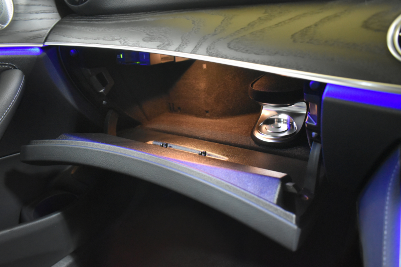 メルセデスベンツ Eクラス E200 ｽﾎﾟｰﾂ BSG搭載 ｴｸｽｸﾙｰｼﾌﾞP AMGﾗｲﾝｲﾝﾃﾘｱP ﾚｰﾀﾞｰｾｰﾌﾃｨP 後期型 革 ﾌﾞﾙﾒｽﾀｰ HUD ｴｱﾊﾞﾗﾝｽP ﾊﾟﾜｰﾄﾗﾝｸ AMGｴｱﾛ19AW MBUXARﾅﾋﾞTV 360ｶﾒﾗ ﾜｲﾔﾚｽﾁｬｰｼﾞ ﾃﾞｨｽﾄﾛ ﾌﾞﾗｲﾝﾄﾞS ﾚｰﾝｷｰﾌﾟ 2年保証