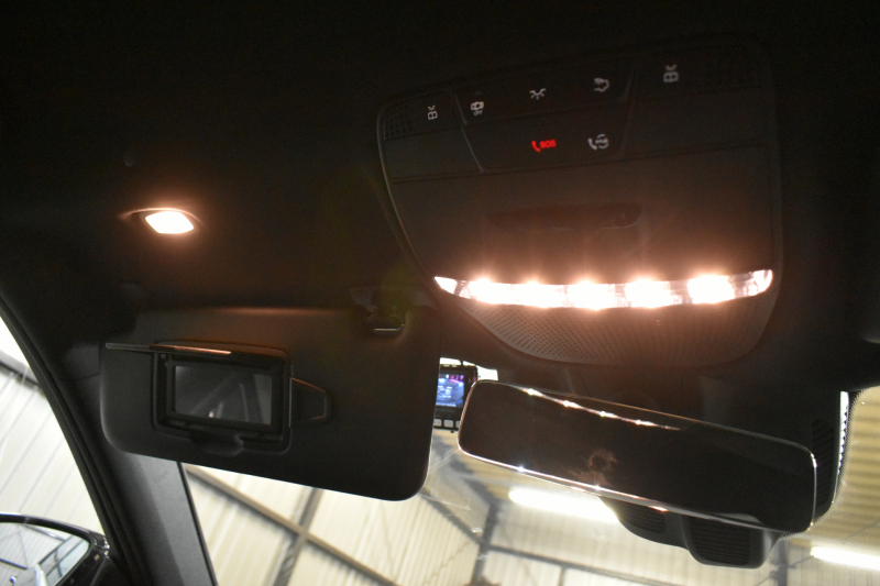 メルセデスベンツ Eクラス E200 ｽﾎﾟｰﾂ BSG搭載 ｴｸｽｸﾙｰｼﾌﾞP AMGﾗｲﾝｲﾝﾃﾘｱP ﾚｰﾀﾞｰｾｰﾌﾃｨP 後期型 1ｵｰﾅｰ 革 ﾌﾞﾙﾒｽﾀｰ HUD ｴｱﾊﾞﾗﾝｽP ﾊﾟﾜｰﾄﾗﾝｸ AMGｴｱﾛ19AW MBUXARﾅﾋﾞTV 360ｶﾒﾗ ﾜｲﾔﾚｽﾁｬｰｼﾞ ﾃﾞｨｽﾄﾛ ﾌﾞﾗｲﾝﾄﾞS ﾚｰﾝｷｰﾌﾟ 2年保証