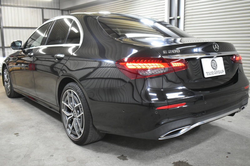 メルセデスベンツ Eクラス E200 ｽﾎﾟｰﾂ BSG搭載 ｴｸｽｸﾙｰｼﾌﾞP AMGﾗｲﾝｲﾝﾃﾘｱP ﾚｰﾀﾞｰｾｰﾌﾃｨP 後期型 1ｵｰﾅｰ 革 ﾌﾞﾙﾒｽﾀｰ HUD ｴｱﾊﾞﾗﾝｽP ﾊﾟﾜｰﾄﾗﾝｸ AMGｴｱﾛ19AW MBUXARﾅﾋﾞTV 360ｶﾒﾗ ﾜｲﾔﾚｽﾁｬｰｼﾞ ﾃﾞｨｽﾄﾛ ﾌﾞﾗｲﾝﾄﾞS ﾚｰﾝｷｰﾌﾟ 2年保証