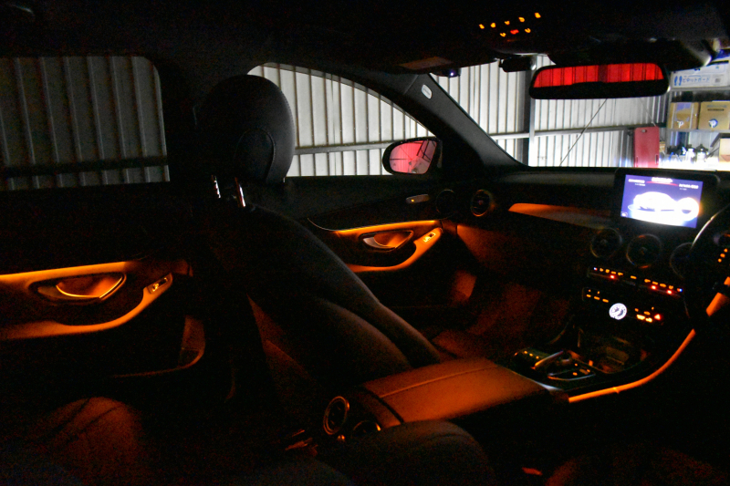 メルセデスベンツ Cクラス C220d ﾛｰﾚｳｽED ﾚｰﾀﾞｰｾｰﾌﾃｨP AMGﾗｲﾝ ﾍﾞｰｼｯｸP 特別仕様車 1ｵｰﾅｰ 革 AMGｴｱﾛ18AW ｴｱｻｽ ﾃﾞｨｽﾄﾛﾆｯｸ ﾌﾞﾗｲﾝﾄﾞｽﾎﾟｯﾄ ﾚｰﾝｷｰﾌﾟ ﾊﾟｰｷﾝｸﾞﾊﾟｲﾛｯﾄ ﾊﾟｰｸﾄﾛﾆｯｸ ｷｰﾚｽｺﾞｰ ﾅﾋﾞTV Bｶﾒﾗ 2年保証