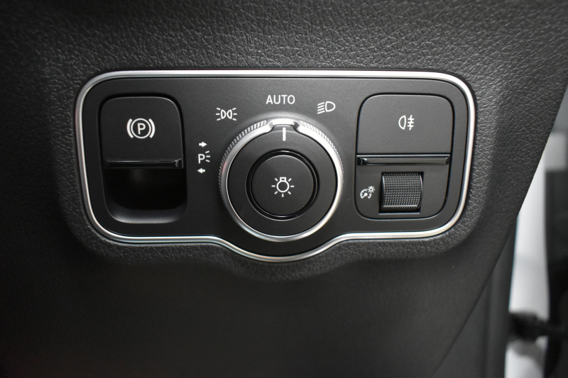 AMG GLB GLB35 4ﾏﾁｯｸ ｱﾄﾞﾊﾞﾝｽﾄﾞP ﾚｰﾀﾞｰｾｰﾌﾃｨP 1ｵ-ﾅ- ﾊﾟﾉﾗﾏｻﾝﾙｰﾌ 革 ﾍｯﾄﾞｱｯﾌﾟﾃﾞｨｽﾌﾟﾚｲ MBUXﾅﾋﾞTV ﾃﾞｨｽﾄﾛﾆｯｸ ﾌﾞﾗｲﾝﾄﾞｽﾎﾟｯﾄ ﾚｰﾝｷｰﾌﾟ ｴｱﾛ19AW ﾜｲﾔﾚｽﾁｬｰｼﾞ ﾌｯﾄｹﾞｰﾄ 360ｶﾒﾗ ｷｰﾚｽｺﾞｰ 2年保証