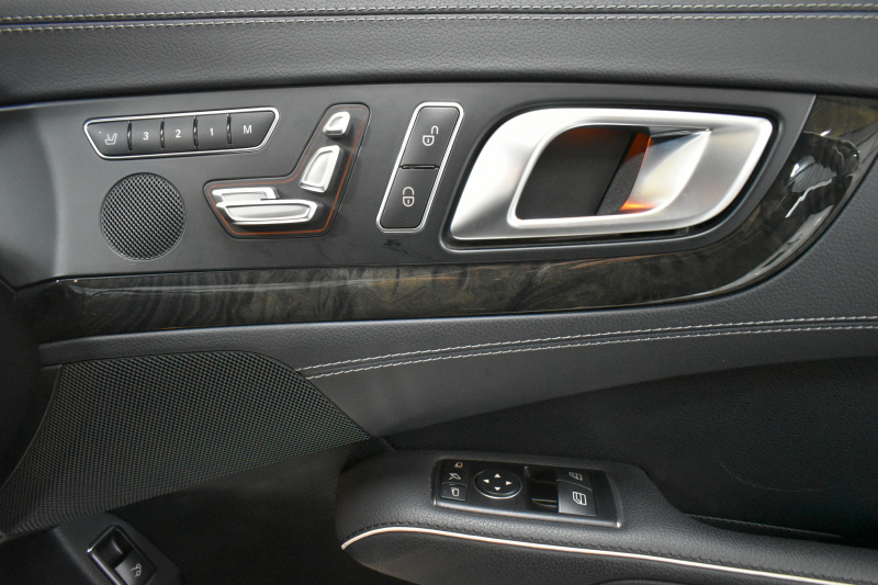 メルセデスベンツ SLクラス SL350 ﾚｰﾀﾞｰｾｰﾌﾃｨP ﾏｼﾞｯｸｽｶｲﾙｰﾌ ｴｱｽｶｰﾌ ﾋｰﾀｰ/ﾍﾞﾝﾁﾚｰﾀｰ黒革 ﾃﾞｨｽﾄﾛ ﾌﾞﾗｲﾝﾄﾞｽﾎﾟｯﾄ Lｷｰﾌﾟ AMGｴｱﾛ19AW ｷｰﾚｽGO PTS ﾌｯﾄﾄﾗﾝｸ 地ﾃﾞｼﾞﾅﾋﾞBｶﾒﾗ 2年保証