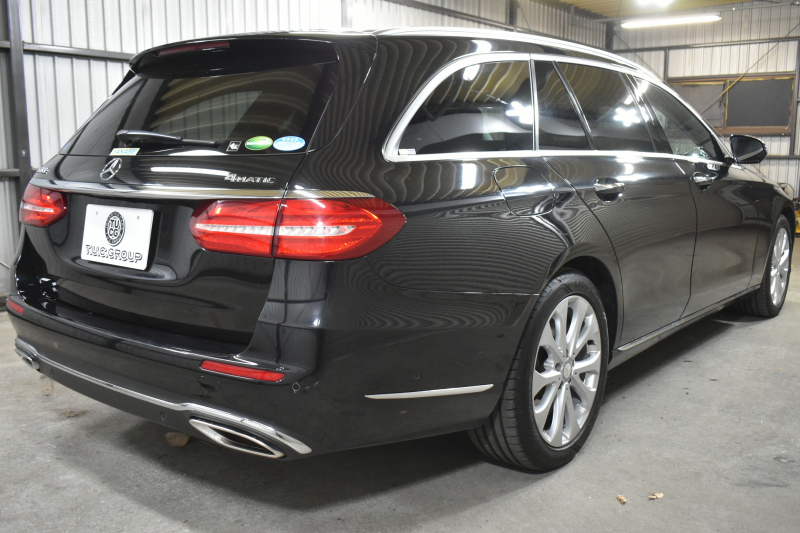 メルセデスベンツ Eクラス E400 4ﾏﾁｯｸ ﾜｺﾞﾝ ｴｸｽｸﾙｰｼﾌﾞ ﾚｰﾀﾞｰｾｰﾌﾃｨP 3.5V6ﾀｰﾎﾞ333馬力 4WD ｺﾗﾑ9速 全席ﾋｰﾀｰ黒革 ﾃﾞｨｽﾄﾛ BSM Lﾁｪﾝｼﾞ ｷｰﾚｽGO ﾊﾟｰｸﾄﾛ ﾌｯﾄｹﾞｰﾄ HUD ﾌﾞﾙﾒｽﾀｰS 地ﾃﾞｼﾞﾅﾋﾞ 360ｶﾒﾗ 2年保証