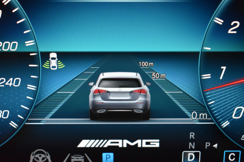 AMG GLB GLB35 4ﾏﾁｯｸ AMGｱﾄﾞﾊﾞﾝｽﾄﾞ＆ﾊﾟﾌｫｰﾏﾝｽP ﾚｰﾀﾞｰｾｰﾌﾃｨP ﾊﾟﾉﾗﾏｻﾝﾙｰﾌ ﾋｰﾀｰ赤/黒革 対話式ﾅﾋﾞ ﾃﾞｨｽﾄﾛﾆｯｸ ﾌﾞﾗｲﾝﾄﾞｽﾎﾟｯﾄ ﾚｰﾝｷｰﾌﾟ AMGｴｱﾛ19AW ｷｰﾚｽGO PTS ﾍｯﾄﾞｱｯﾌﾟD  地ﾃﾞｼﾞﾅﾋﾞ 360ｶﾒﾗ 2年保証