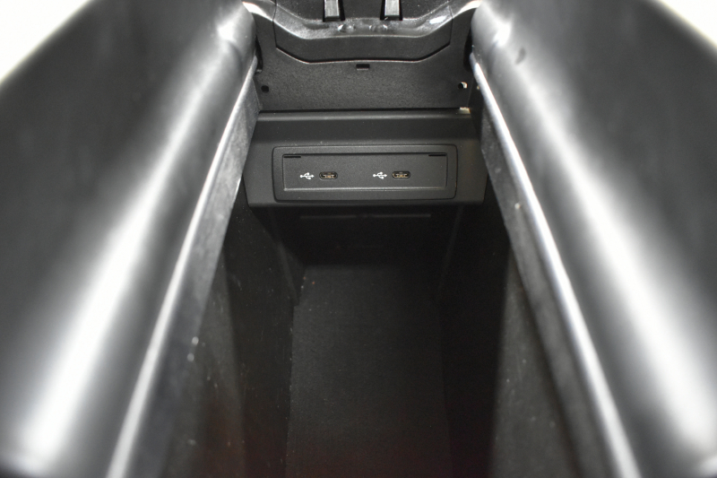 AMG GLB GLB35 4ﾏﾁｯｸ AMGｱﾄﾞﾊﾞﾝｽﾄﾞ＆ﾊﾟﾌｫｰﾏﾝｽP ﾚｰﾀﾞｰｾｰﾌﾃｨP ﾊﾟﾉﾗﾏｻﾝﾙｰﾌ ﾋｰﾀｰ赤/黒革 対話式ﾅﾋﾞ ﾃﾞｨｽﾄﾛﾆｯｸ ﾌﾞﾗｲﾝﾄﾞｽﾎﾟｯﾄ ﾚｰﾝｷｰﾌﾟ AMGｴｱﾛ19AW ｷｰﾚｽGO PTS ﾍｯﾄﾞｱｯﾌﾟD  地ﾃﾞｼﾞﾅﾋﾞ 360ｶﾒﾗ 2年保証