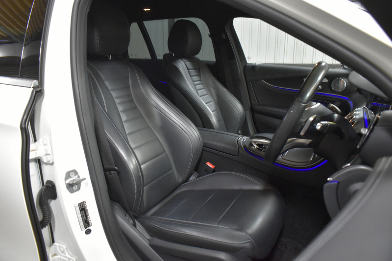 メルセデスベンツ Eクラス E200ﾜｺﾞﾝ AVG ｽﾎﾟｰﾂ 本革仕様 ﾚｰﾀﾞｰSP  9速AT 全席ﾋｰﾀｰ黒革 ﾃﾞｨｽﾄﾛ ﾌﾞﾗｲﾝﾄﾞｽﾎﾟｯﾄ Lｷｰﾌﾟ AMGｴｱﾛ19AW ｷｰﾚｽGO PTS ﾌｯﾄｹﾞｰﾄ ﾌﾞﾙﾒｽﾀｰS 地ﾃﾞｼﾞ360ｶﾒﾗ 2年保証