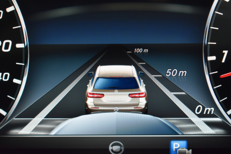 メルセデスベンツ Eクラス E200ﾜｺﾞﾝ AVG ｽﾎﾟｰﾂ 本革仕様 ﾚｰﾀﾞｰSP  9速AT 全席ﾋｰﾀｰ黒革 ﾃﾞｨｽﾄﾛ ﾌﾞﾗｲﾝﾄﾞｽﾎﾟｯﾄ Lｷｰﾌﾟ AMGｴｱﾛ19AW ｷｰﾚｽGO PTS ﾌｯﾄｹﾞｰﾄ ﾌﾞﾙﾒｽﾀｰS 地ﾃﾞｼﾞ360ｶﾒﾗ 2年保証