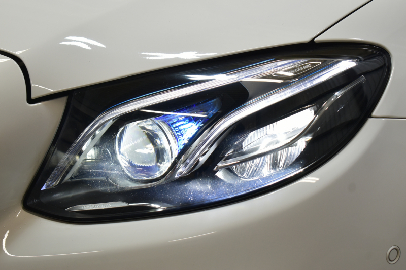 メルセデスベンツ Eクラス E200ﾜｺﾞﾝ AVG ｽﾎﾟｰﾂ 本革仕様 ﾚｰﾀﾞｰSP  9速AT 全席ﾋｰﾀｰ黒革 ﾃﾞｨｽﾄﾛ ﾌﾞﾗｲﾝﾄﾞｽﾎﾟｯﾄ Lｷｰﾌﾟ AMGｴｱﾛ19AW ｷｰﾚｽGO PTS ﾌｯﾄｹﾞｰﾄ ﾌﾞﾙﾒｽﾀｰS 地ﾃﾞｼﾞ360ｶﾒﾗ 2年保証