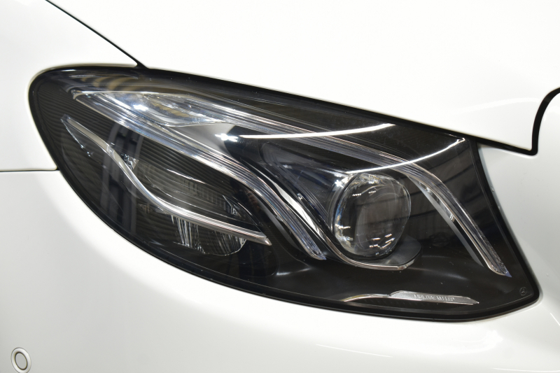 メルセデスベンツ Eクラス E200ﾜｺﾞﾝ AVG ｽﾎﾟｰﾂ 本革仕様 ﾚｰﾀﾞｰSP  9速AT 全席ﾋｰﾀｰ黒革 ﾃﾞｨｽﾄﾛ ﾌﾞﾗｲﾝﾄﾞｽﾎﾟｯﾄ Lｷｰﾌﾟ AMGｴｱﾛ19AW ｷｰﾚｽGO PTS ﾌｯﾄｹﾞｰﾄ ﾌﾞﾙﾒｽﾀｰS 地ﾃﾞｼﾞ360ｶﾒﾗ 2年保証