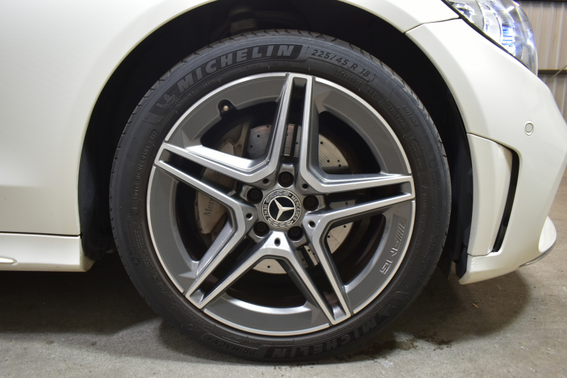 メルセデスベンツ Cクラス C200 ﾛｰﾚｳｽｴﾃﾞｨｼｮﾝ ｽﾎﾟｰﾂ+P ﾚｰﾀﾞｰｾｰﾌﾃｨP 最終特別仕様 MEｺﾈ 9速 BSG搭載 HUD ﾋｰﾀｰ黒革 ﾃﾞｨｽﾄﾛ BSM Lｷｰﾌﾟ AMGｴｱﾛ18AW ｷｰﾚｽGo PTS 液晶ﾒｰﾀｰ LEDﾍｯﾄﾞﾗｲﾄ 地ﾃﾞｼﾞﾅﾋﾞ Bｶﾒﾗ 2年保証