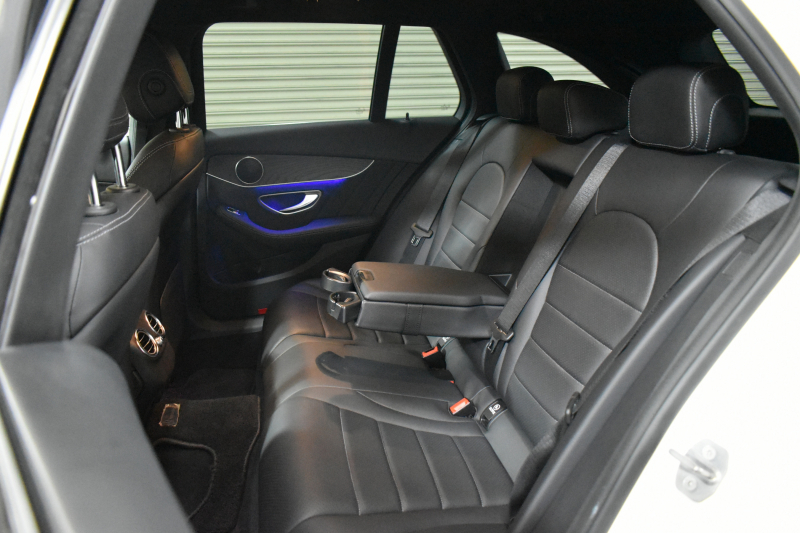 メルセデスベンツ Cクラス C200 ﾛｰﾚｳｽｴﾃﾞｨｼｮﾝ ｽﾎﾟｰﾂ+P ﾚｰﾀﾞｰｾｰﾌﾃｨP 最終特別仕様 MEｺﾈ 9速 BSG搭載 HUD ﾋｰﾀｰ黒革 ﾃﾞｨｽﾄﾛ BSM Lｷｰﾌﾟ AMGｴｱﾛ18AW ｷｰﾚｽGo PTS 液晶ﾒｰﾀｰ LEDﾍｯﾄﾞﾗｲﾄ 地ﾃﾞｼﾞﾅﾋﾞ Bｶﾒﾗ 2年保証