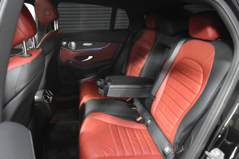 AMG GLCクーペ GLC43 4MATIC ｸｰﾍﾟ ﾚｻﾞｰｴｸｽｸﾙｰｼﾌﾞP ﾚｰﾀﾞｰｾｰﾌﾃｨP ｻﾝﾙｰﾌ 革 ﾌﾞﾙﾒｽﾀｰｻｳﾝﾄﾞ ｴｱﾛ20AW ﾍｯﾄﾞｱｯﾌﾟD ｴｱﾊﾞﾗﾝｽP ﾌｯﾄｹﾞｰﾄ ﾃﾞｨｽﾄﾛ ﾌﾞﾗｲﾝﾄﾞS ﾚｰﾝｷｰﾌﾟ ﾅﾋﾞTV 360ｶﾒﾗ ｷｰﾚｽｺﾞｰ 2年保証