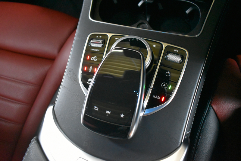 AMG GLCクーペ GLC43 4MATIC ｸｰﾍﾟ ﾚｻﾞｰｴｸｽｸﾙｰｼﾌﾞP ﾚｰﾀﾞｰｾｰﾌﾃｨP ｻﾝﾙｰﾌ 革 ﾌﾞﾙﾒｽﾀｰｻｳﾝﾄﾞ ｴｱﾛ20AW ﾍｯﾄﾞｱｯﾌﾟD ｴｱﾊﾞﾗﾝｽP ﾌｯﾄｹﾞｰﾄ ﾃﾞｨｽﾄﾛ ﾌﾞﾗｲﾝﾄﾞS ﾚｰﾝｷｰﾌﾟ ﾅﾋﾞTV 360ｶﾒﾗ ｷｰﾚｽｺﾞｰ 2年保証