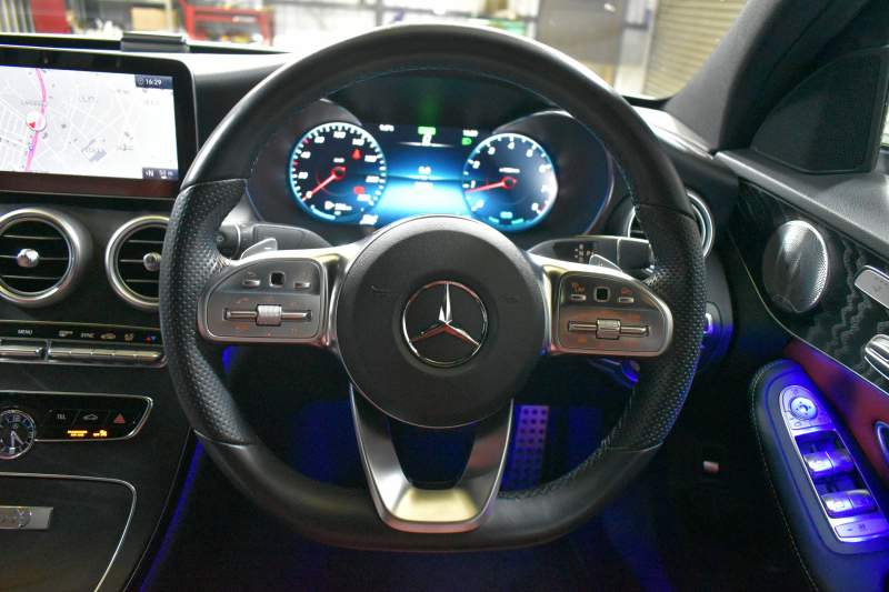 メルセデスベンツ Cクラス C200 ﾛｰﾚｳｽED ｽﾎﾟｰﾂﾌﾟﾗｽP ﾚｻﾞｰｴｸｽｸﾙｰｼﾌﾞP ﾚｰﾀﾞｰｾｰﾌﾃｨP 後期 革 ﾍﾞﾝﾁﾚｰﾀｰ ﾌﾞﾙﾒｽﾀｰS HUD 360ｶﾒﾗ ｴｱﾊﾞﾗﾝｽP 液晶ﾒｰﾀｰ ﾌｯﾄﾄﾗﾝｸ ﾜｲﾔﾚｽﾁｬｰｼﾞ AMGｴｱﾛ18AW ﾃﾞｨｽﾄﾛ ﾌﾞﾗｲﾝﾄﾞS ﾅﾋﾞTV ｷｰﾚｽｺﾞｰ 2年保証