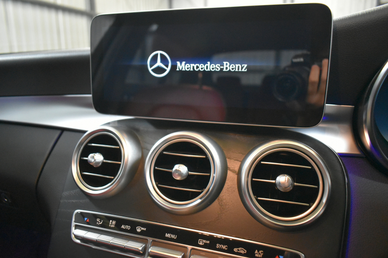 メルセデスベンツ Cクラス C200 ﾛｰﾚｳｽED ｽﾎﾟｰﾂﾌﾟﾗｽP ﾚｻﾞｰｴｸｽｸﾙｰｼﾌﾞP ﾚｰﾀﾞｰｾｰﾌﾃｨP 後期 革 ﾍﾞﾝﾁﾚｰﾀｰ ﾌﾞﾙﾒｽﾀｰS HUD 360ｶﾒﾗ ｴｱﾊﾞﾗﾝｽP 液晶ﾒｰﾀｰ ﾌｯﾄﾄﾗﾝｸ ﾜｲﾔﾚｽﾁｬｰｼﾞ AMGｴｱﾛ18AW ﾃﾞｨｽﾄﾛ ﾌﾞﾗｲﾝﾄﾞS ﾅﾋﾞTV ｷｰﾚｽｺﾞｰ 2年保証