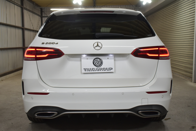メルセデスベンツ Bクラス B200d AMGﾗｲﾝ AMGﾚｻﾞｰｴｸｽｸﾙｰｼﾌﾞP ｱﾄﾞﾊﾞﾝｽﾄﾞP ﾅﾋﾞｹﾞｰｼｮﾝP ﾚｰﾀﾞｰｾｰﾌﾃｨP ﾊﾟﾉﾗﾏｻﾝﾙｰﾌ 革 HUD 360ｶﾒﾗ ｱﾄﾞﾊﾞﾝｽﾄﾞｻｳﾝﾄﾞ AMGｴｱﾛ18AW ﾃﾞｨｽﾄﾛ ﾌﾞﾗｲﾝﾄﾞS ﾚｰﾝｷｰﾌﾟ MBUXﾅﾋﾞTV ﾌｯﾄｹﾞｰﾄ 2年保証