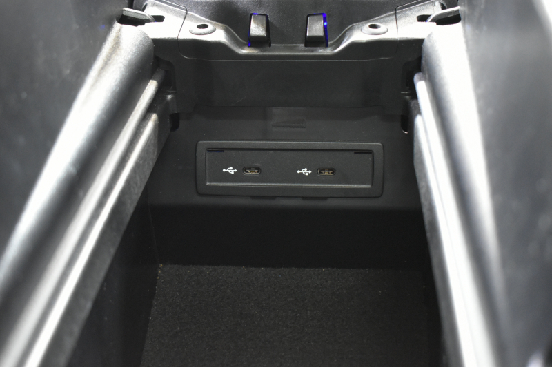 メルセデスベンツ Eクラス E220dﾜｺﾞﾝ ｽﾎﾟｰﾂ ｴｸｽｸﾙｰｼﾌﾞP AMGﾗｲﾝｲﾝﾃﾘｱP ﾚｰﾀﾞｰｾｰﾌﾃｨP 後期型 ﾊﾟﾉﾗﾏｻﾝﾙｰﾌ 革 ﾌﾞﾙﾒｽﾀｰ HUD ｴｱﾊﾞﾗﾝｽP AMGｴｱﾛ19AW MBUXARﾅﾋﾞTV 360ｶﾒﾗ ﾃﾞｨｽﾄﾛ ﾌﾞﾗｲﾝﾄﾞS ｵｰﾄﾃｰﾙｹﾞｰﾄ ｷｰﾚｽｺﾞｰ 2年保証