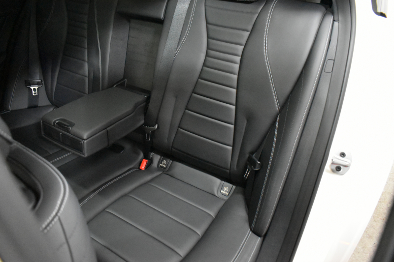 メルセデスベンツ Eクラス E220dﾜｺﾞﾝ ｽﾎﾟｰﾂ ｴｸｽｸﾙｰｼﾌﾞP AMGﾗｲﾝｲﾝﾃﾘｱP ﾚｰﾀﾞｰｾｰﾌﾃｨP 後期型 ﾊﾟﾉﾗﾏｻﾝﾙｰﾌ 革 ﾌﾞﾙﾒｽﾀｰ HUD ｴｱﾊﾞﾗﾝｽP AMGｴｱﾛ19AW MBUXARﾅﾋﾞTV 360ｶﾒﾗ ﾃﾞｨｽﾄﾛ ﾌﾞﾗｲﾝﾄﾞS ｵｰﾄﾃｰﾙｹﾞｰﾄ ｷｰﾚｽｺﾞｰ 2年保証