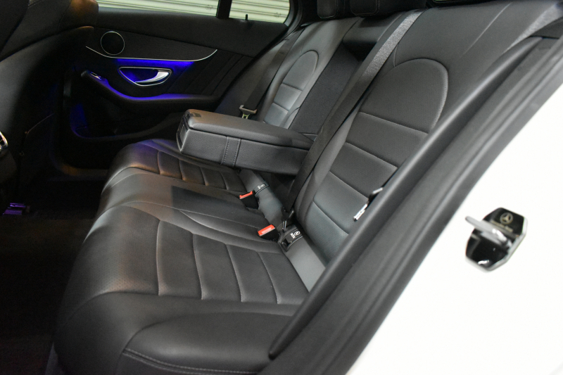 メルセデスベンツ Cクラス C200ﾜｺﾞﾝ AVG AMGﾗｲﾝ ﾊﾟﾉﾗﾏｻﾝﾙｰﾌ ﾚｰﾀﾞｰSP 後期型 ﾐｰｺﾈｸﾄ ﾃﾞｨｽﾄﾛ ﾚｰﾝﾁｪﾝｼﾞｱｼｽﾄ ﾌﾞﾗｲﾝﾄﾞS  ﾋｰﾀｰ黒革 AMGｴｱﾛ18AW ｷｰﾚｽGo PTS 電動Rｹﾞｰﾄ 地ﾃﾞｼﾞBｶﾒﾗ 2年保証