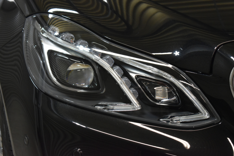 メルセデスベンツ Eクラス メルセデスベンツ Eクラス E250 AVG AMGｽﾎﾟｰﾂ ﾚｰﾀﾞｰｾｰﾌﾃｨP 後期 全席ﾋｰﾀｰ黒革 ﾃﾞｨｽﾄﾛ ﾌﾞﾗｲﾝﾄﾞｽﾎﾟｯﾄ Lｷｰﾌﾟ ｷｰﾚｽGo AMGｴｱﾛ18AW ﾊﾟｰｸﾄﾛ LEDﾍｯﾄﾞ 駐車支援 地ﾃﾞｼﾞﾅﾋﾞ ﾊﾞｯｸｶﾒﾗ 2年保証