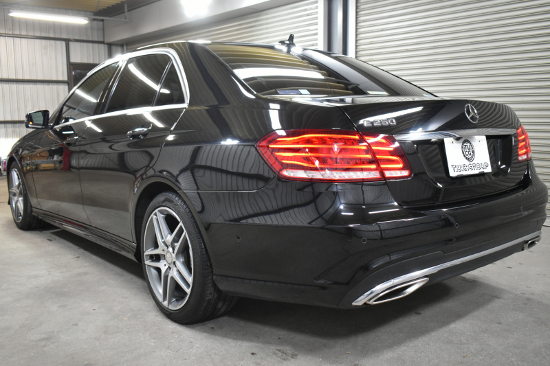 メルセデスベンツ Eクラス メルセデスベンツ Eクラス E250 AVG AMGｽﾎﾟｰﾂ ﾚｰﾀﾞｰｾｰﾌﾃｨP 後期 全席ﾋｰﾀｰ黒革 ﾃﾞｨｽﾄﾛ ﾌﾞﾗｲﾝﾄﾞｽﾎﾟｯﾄ Lｷｰﾌﾟ ｷｰﾚｽGo AMGｴｱﾛ18AW ﾊﾟｰｸﾄﾛ LEDﾍｯﾄﾞ 駐車支援 地ﾃﾞｼﾞﾅﾋﾞ ﾊﾞｯｸｶﾒﾗ 2年保証