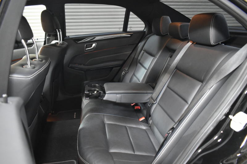 メルセデスベンツ Eクラス メルセデスベンツ Eクラス E250 AVG AMGｽﾎﾟｰﾂ ﾚｰﾀﾞｰｾｰﾌﾃｨP 後期 全席ﾋｰﾀｰ黒革 ﾃﾞｨｽﾄﾛ ﾌﾞﾗｲﾝﾄﾞｽﾎﾟｯﾄ Lｷｰﾌﾟ ｷｰﾚｽGo AMGｴｱﾛ18AW ﾊﾟｰｸﾄﾛ LEDﾍｯﾄﾞ 駐車支援 地ﾃﾞｼﾞﾅﾋﾞ ﾊﾞｯｸｶﾒﾗ 2年保証