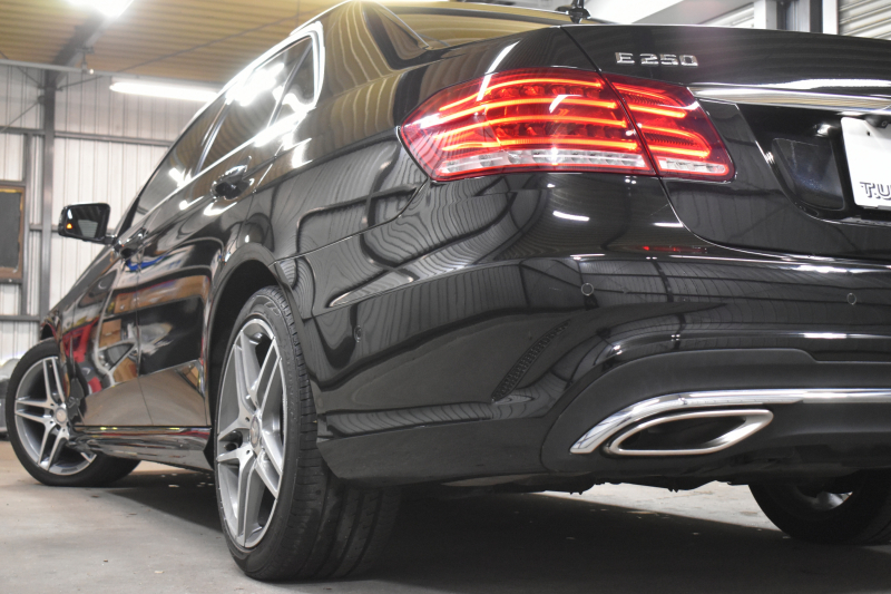 メルセデスベンツ Eクラス メルセデスベンツ Eクラス E250 AVG AMGｽﾎﾟｰﾂ ﾚｰﾀﾞｰｾｰﾌﾃｨP 後期 全席ﾋｰﾀｰ黒革 ﾃﾞｨｽﾄﾛ ﾌﾞﾗｲﾝﾄﾞｽﾎﾟｯﾄ Lｷｰﾌﾟ ｷｰﾚｽGo AMGｴｱﾛ18AW ﾊﾟｰｸﾄﾛ LEDﾍｯﾄﾞ 駐車支援 地ﾃﾞｼﾞﾅﾋﾞ ﾊﾞｯｸｶﾒﾗ 2年保証
