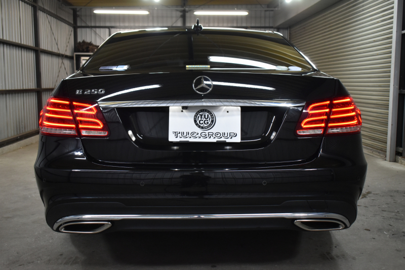メルセデスベンツ Eクラス メルセデスベンツ Eクラス E250 AVG AMGｽﾎﾟｰﾂ ﾚｰﾀﾞｰｾｰﾌﾃｨP 後期 全席ﾋｰﾀｰ黒革 ﾃﾞｨｽﾄﾛ ﾌﾞﾗｲﾝﾄﾞｽﾎﾟｯﾄ Lｷｰﾌﾟ ｷｰﾚｽGo AMGｴｱﾛ18AW ﾊﾟｰｸﾄﾛ LEDﾍｯﾄﾞ 駐車支援 地ﾃﾞｼﾞﾅﾋﾞ ﾊﾞｯｸｶﾒﾗ 2年保証