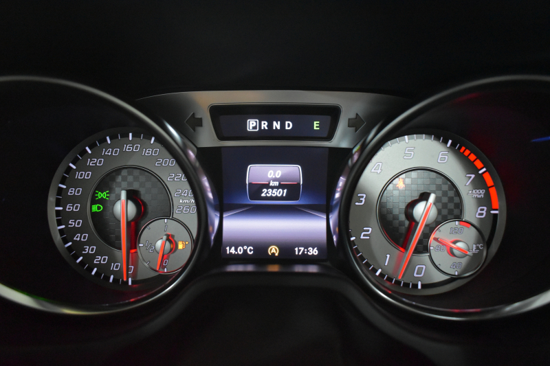 メルセデスベンツ SLクラス SL350 ﾚｰﾀﾞｰｾｰﾌﾃｨP 3.5ﾘｯﾀｰV6 306馬力 ﾏｼﾞｯｸｽｶｲﾙｰﾌ ｴｱｽｶｰﾌ ﾋｰﾀｰ/ﾍﾞﾝﾁﾚｰﾀｰ黒革 ﾃﾞｨｽﾄﾛ BSM Lｷｰﾌﾟ AMGｴｱﾛ19AW ｷｰﾚｽGO PTS ﾌｯﾄﾄﾗﾝｸ 地ﾃﾞｼﾞﾅﾋﾞBｶﾒﾗ 2年保証