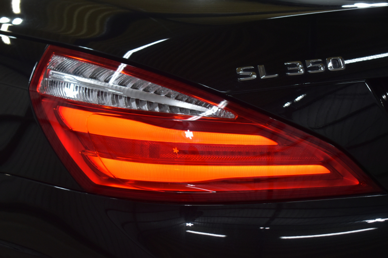 メルセデスベンツ SLクラス SL350 ﾚｰﾀﾞｰｾｰﾌﾃｨP 3.5ﾘｯﾀｰV6 306馬力 ﾏｼﾞｯｸｽｶｲﾙｰﾌ ｴｱｽｶｰﾌ ﾋｰﾀｰ/ﾍﾞﾝﾁﾚｰﾀｰ黒革 ﾃﾞｨｽﾄﾛ BSM Lｷｰﾌﾟ AMGｴｱﾛ19AW ｷｰﾚｽGO PTS ﾌｯﾄﾄﾗﾝｸ 地ﾃﾞｼﾞﾅﾋﾞBｶﾒﾗ 2年保証