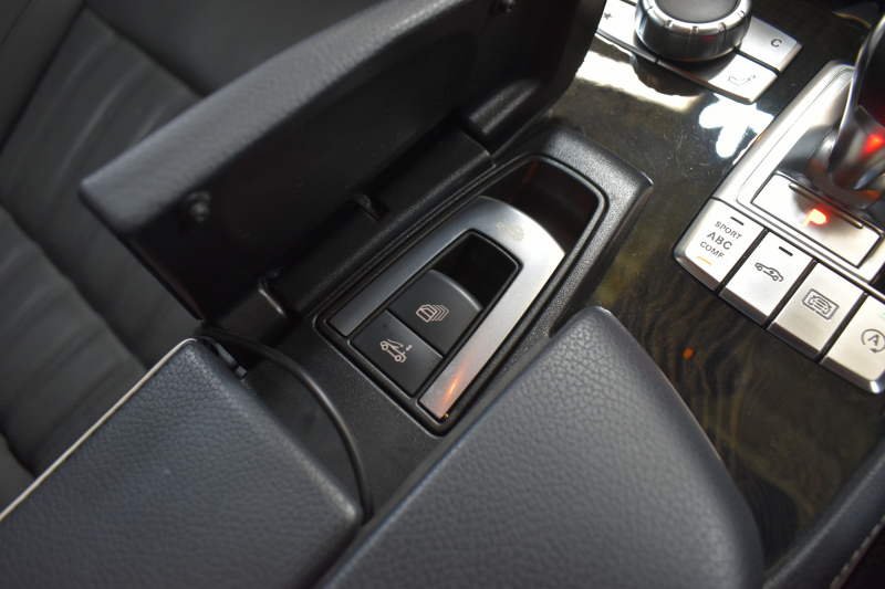 メルセデスベンツ SLクラス SL350 ﾚｰﾀﾞｰｾｰﾌﾃｨP 3.5ﾘｯﾀｰV6 306馬力 ﾏｼﾞｯｸｽｶｲﾙｰﾌ ｴｱｽｶｰﾌ ﾋｰﾀｰ/ﾍﾞﾝﾁﾚｰﾀｰ黒革 ﾃﾞｨｽﾄﾛ BSM Lｷｰﾌﾟ AMGｴｱﾛ19AW ｷｰﾚｽGO PTS ﾌｯﾄﾄﾗﾝｸ 地ﾃﾞｼﾞﾅﾋﾞBｶﾒﾗ 2年保証