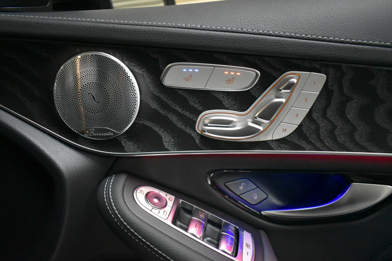 AMG GLC GLC43 4M ﾚｻﾞｰｴｸｽｸﾙｰｼﾌﾞ ﾚｰﾀﾞｰｾｰﾌﾃｨP 後期型 1ｵｰﾅｰ 390馬力V6 MEｺﾈ MBUXｼｽﾃﾑ ﾊﾟﾉﾗﾏｻﾝﾙｰﾌ ﾋｰﾀｰｸｰﾗｰ革 ﾃﾞｨｽﾄﾛ BSM Lﾁｪﾝｼﾞ AMGｴｱﾛ20AW ｷｰﾚｽGO PTS ｻｲﾄﾞｽﾃｯﾌﾟ HUD ﾌｯﾄｹﾞｰﾄ ﾌﾞﾙﾒｽﾀｰS 対話式ﾅﾋﾞTV 360ｶﾒ 2年保証