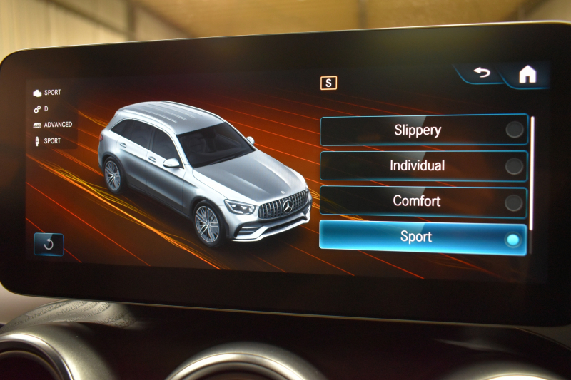 AMG GLC GLC43 4M ﾚｻﾞｰｴｸｽｸﾙｰｼﾌﾞ ﾚｰﾀﾞｰｾｰﾌﾃｨP 後期型 1ｵｰﾅｰ 390馬力V6 MEｺﾈ MBUXｼｽﾃﾑ ﾊﾟﾉﾗﾏｻﾝﾙｰﾌ ﾋｰﾀｰｸｰﾗｰ革 ﾃﾞｨｽﾄﾛ BSM Lﾁｪﾝｼﾞ AMGｴｱﾛ20AW ｷｰﾚｽGO PTS ｻｲﾄﾞｽﾃｯﾌﾟ HUD ﾌｯﾄｹﾞｰﾄ ﾌﾞﾙﾒｽﾀｰS 対話式ﾅﾋﾞTV 360ｶﾒ 2年保証