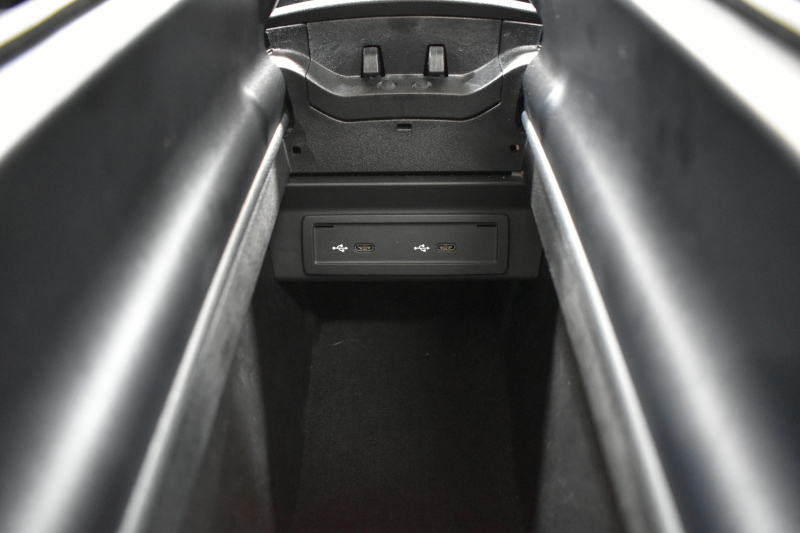 メルセデスベンツ CLAクラス CLA250 4MｼｭｰﾃｨﾝｸﾞB  AMGﾗｲﾝ AMGﾚｻﾞｰｴｸｽｸﾙｰｼﾌﾞ ｱﾄﾞﾊﾞﾝｽﾄﾞ RSP 1ｵｰﾅｰ ﾊﾟﾉﾗﾏｻﾝﾙｰﾌ ﾋｰﾀｰ黒灰革 ACC Lﾁｪﾝｼﾞ AMGｴｱﾛ18AW ｷｰGO HUD 対話式ﾅﾋﾞ 360ｶﾒﾗ 2年保証